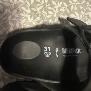 Arizona Kids Birkenstocks black size 13